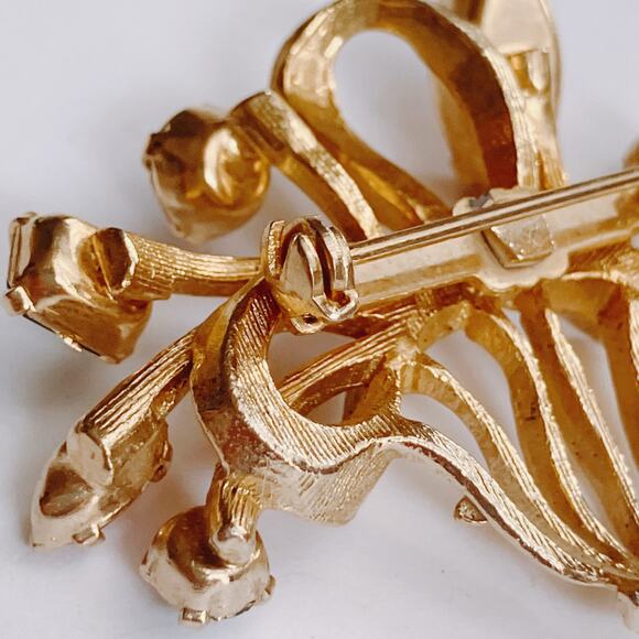 Vintage Mid Century Floral Basket Brooch Gold Tone Rhinestone 1950s 1960s - Picture 7 of 10